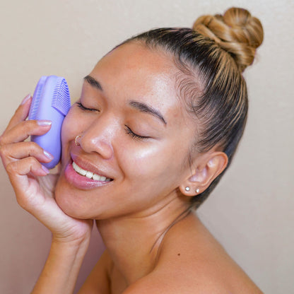 Isla Facial Cleansing Brush
