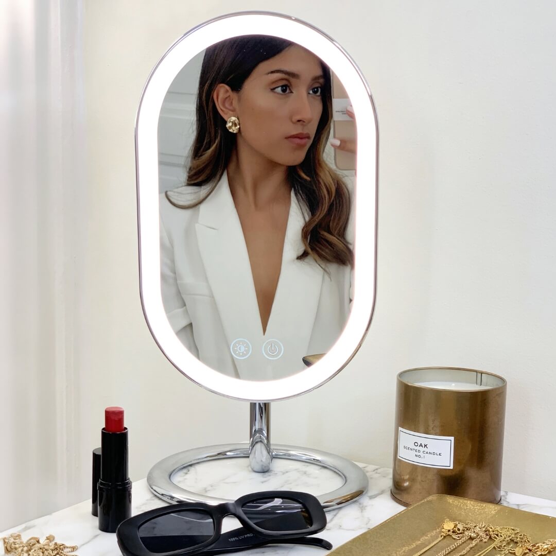 Vera Lighted Vanity Mirror